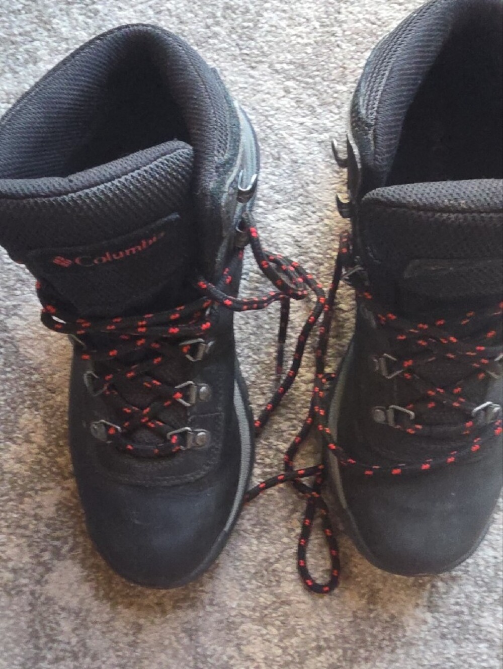Columbia Black Hiking Boots with Red Logo and Red & Black Lace Detailing - Picture 6 of 6